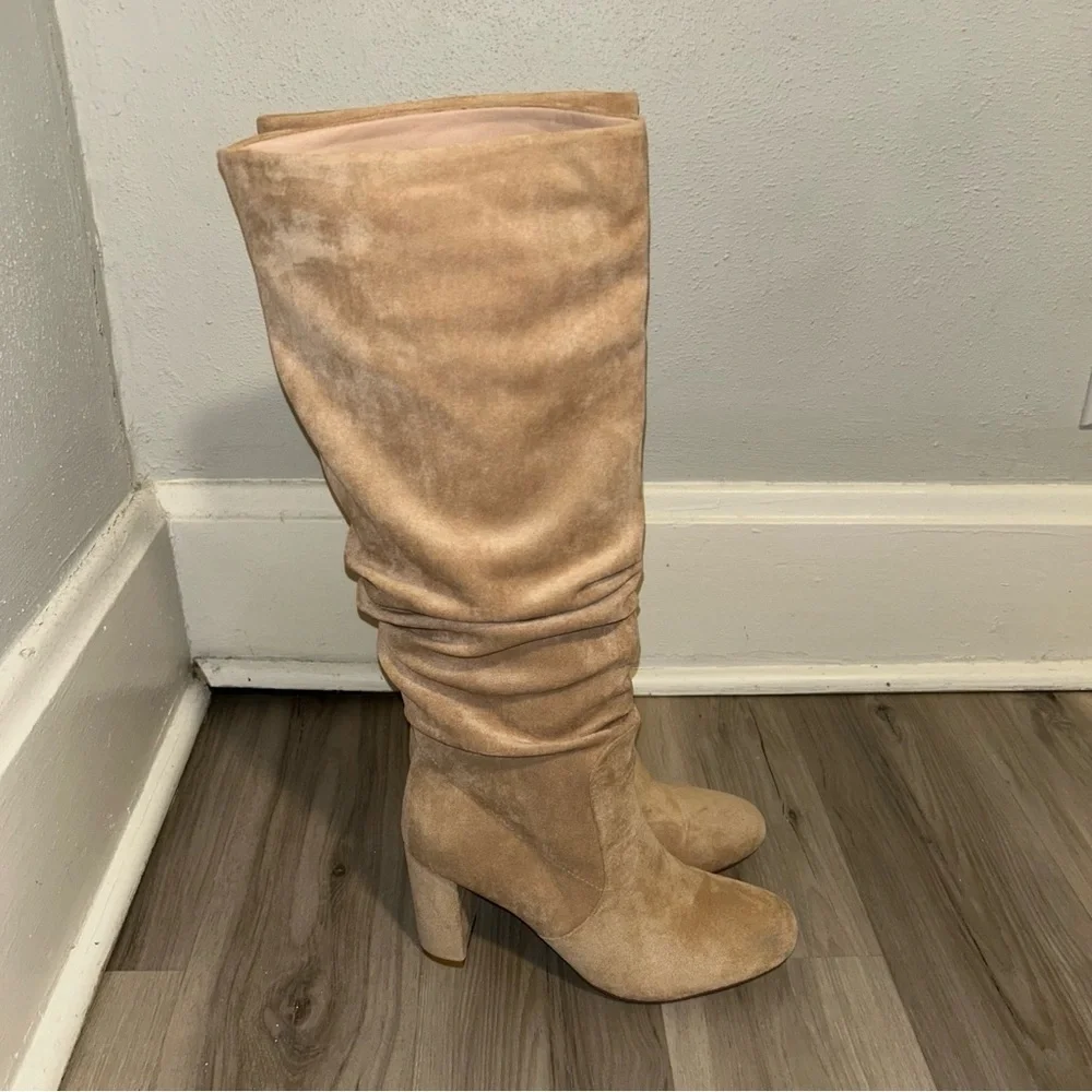 Elegant VTG SUEDE Tan Knee-High Women's Boots